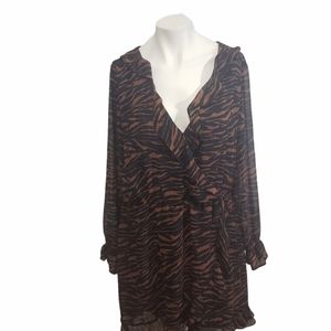 Divided (H&M) Animal Print Dress Size 16